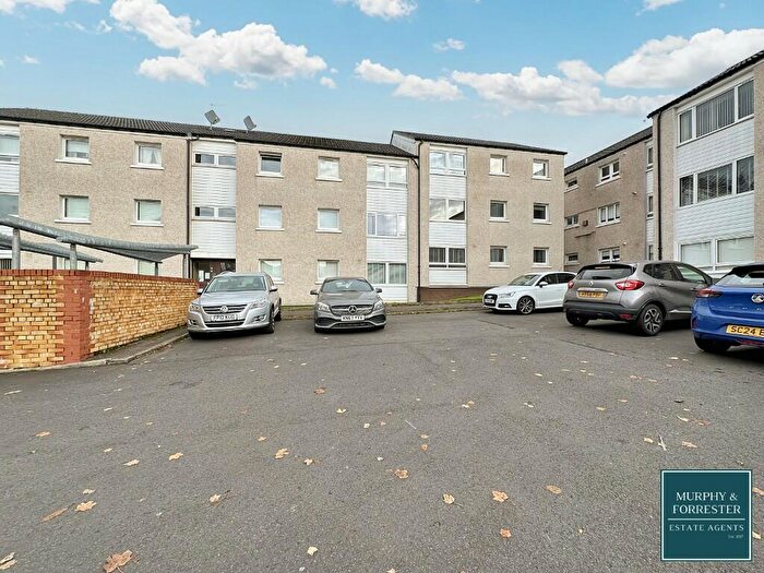 3 Bedroom Flat To Rent In Elphin Street, Glasgow, G23