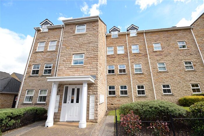 2 Bedroom Apartment To Rent In Navigation Drive, Apperley Bridge, BD10