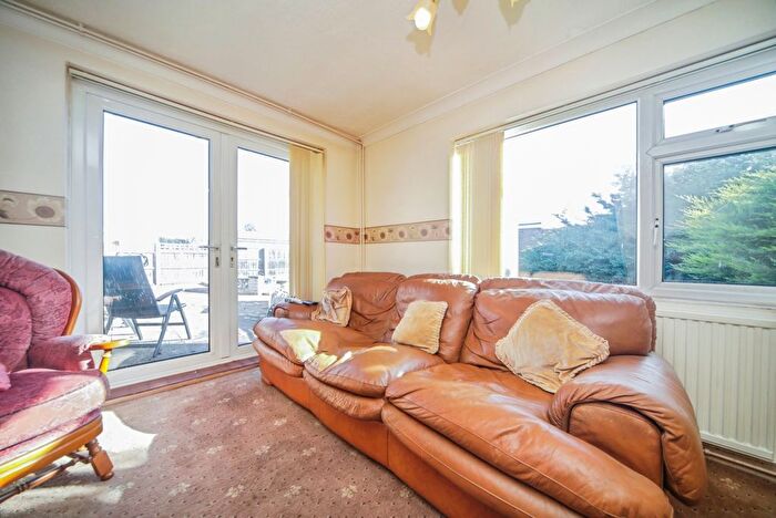 2 Bedroom Bungalow For Sale In St. Dominics Drive, Brandon, Suffolk, IP27