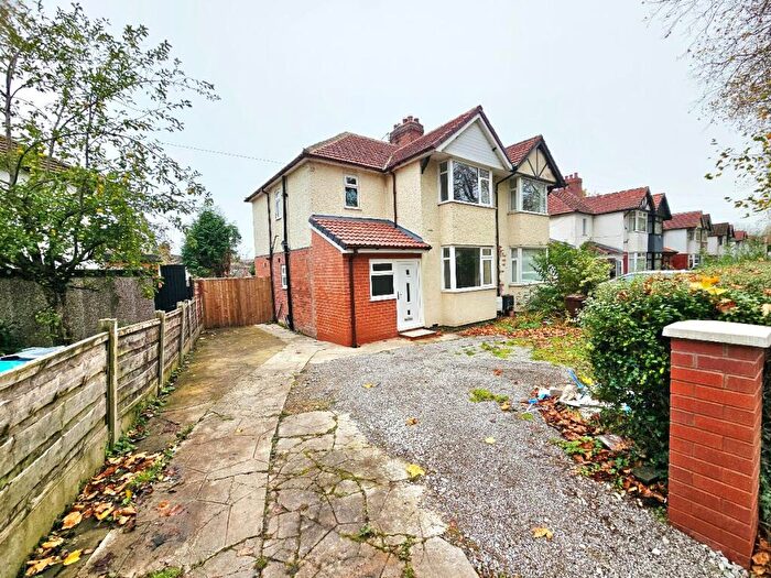 3 Bedroom Semi Detached House For Sale In Errwood Road, Burnage, Manchester, M19