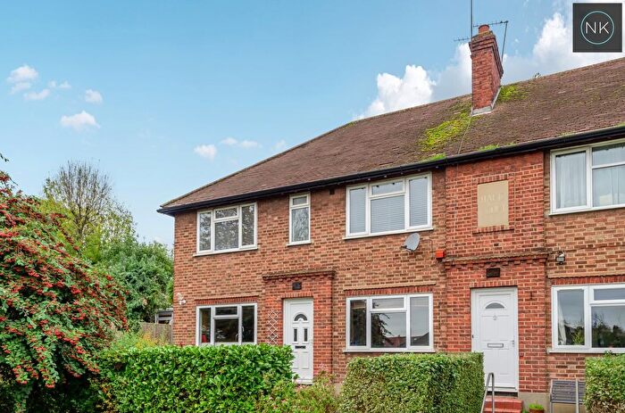 2 Bedroom Maisonette To Rent In Hard Court, St. Barnabas Road, Woodford Green, London, IG8