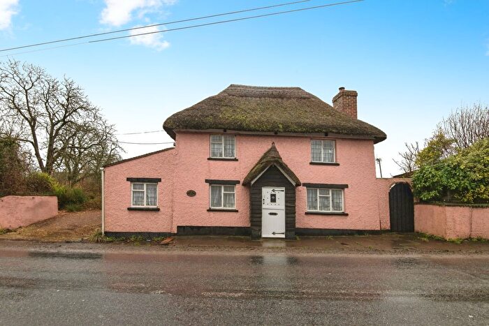 3 Bedroom Cottage For Sale In Newton St. Cyres, Exeter, Devon, EX5