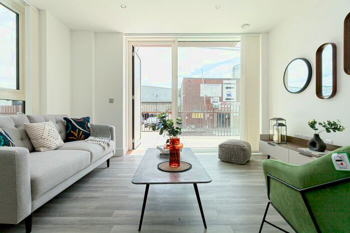 1 Bedroom Flat To Rent In Thames Road, London, E16