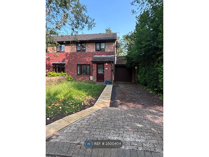 3 Bedroom Semi-Detached House To Rent In Brayton Court, Shenley Lodge, Milton Keynes, MK5