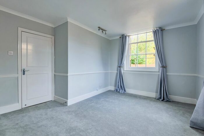 1 Bedroom Flat To Rent In Connaught Mews, London, SE18