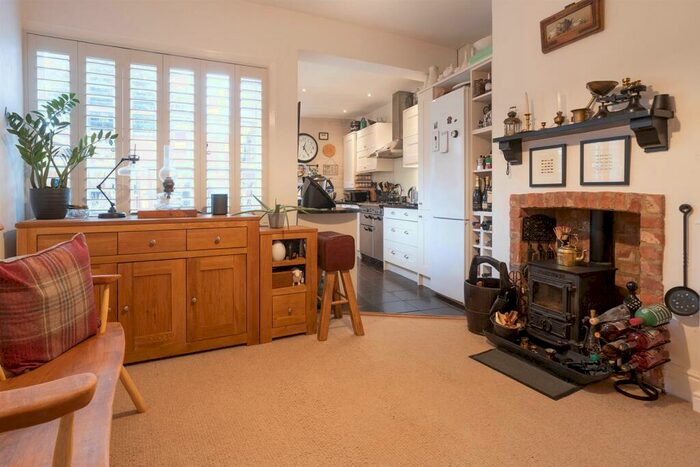2 Bedroom Cottage For Sale In The Green, Great Bowden, Market Harborough, LE16