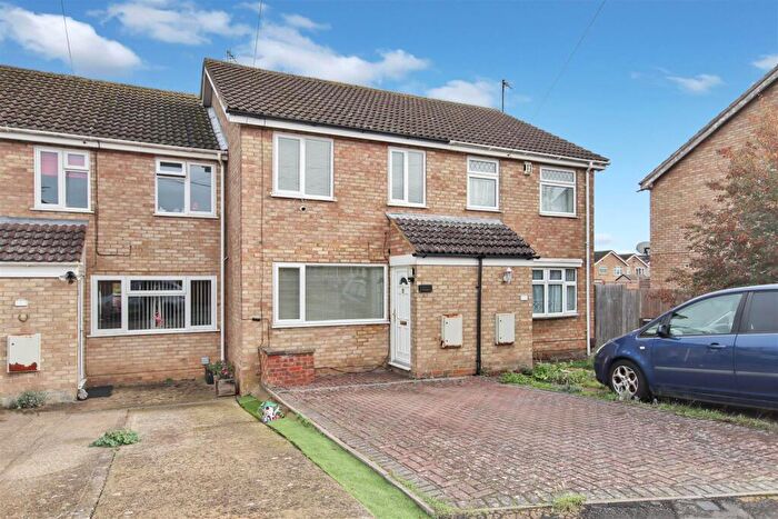 3 Bedroom Terraced House For Sale In Norman Way, Irchester, NN29