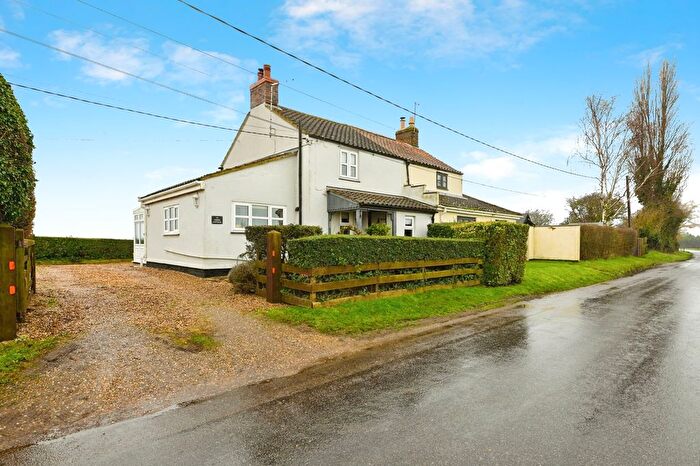 2 Bedroom Semi-Detached House For Sale In New Roman Bank, Terrington St. Clement, King's Lynn, Norfolk, PE34