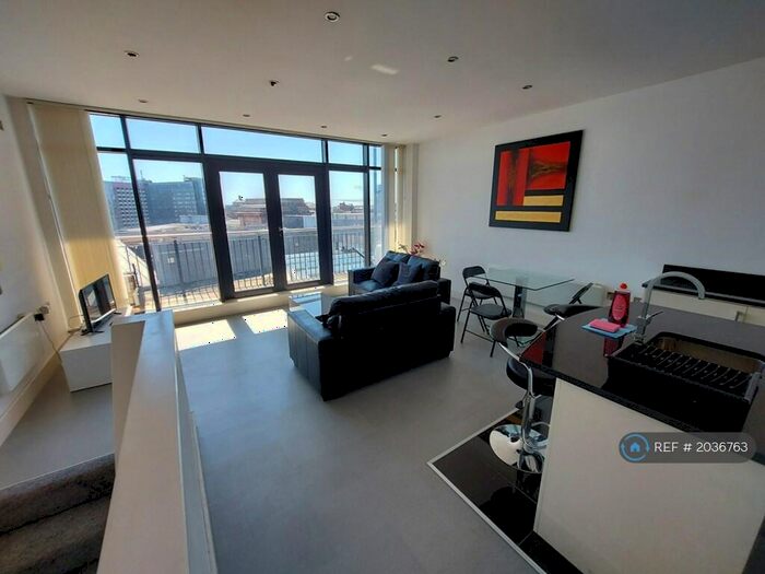 2 Bedroom Flat To Rent In The Axis, Nottingham, NG1