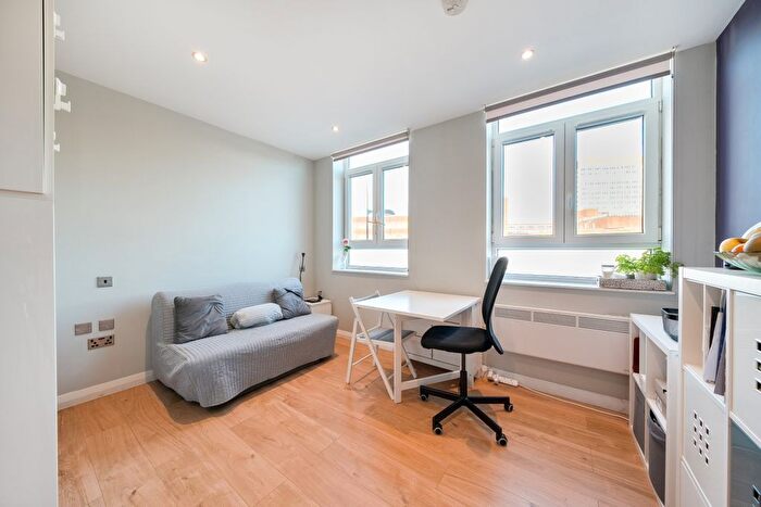 Studio To Rent In Mercia Grove, London, SE13