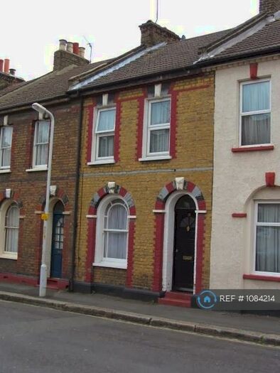 2 Bedroom Terraced House To Rent In Berkley Road, Gravesend, DA12