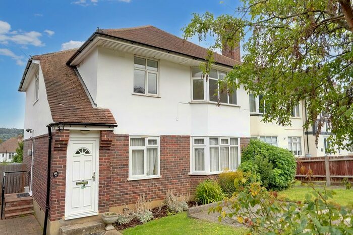 2 Bedroom Maisonette To Rent In Byron Road, Penenden Heath, Maidstone, Kent, ME14