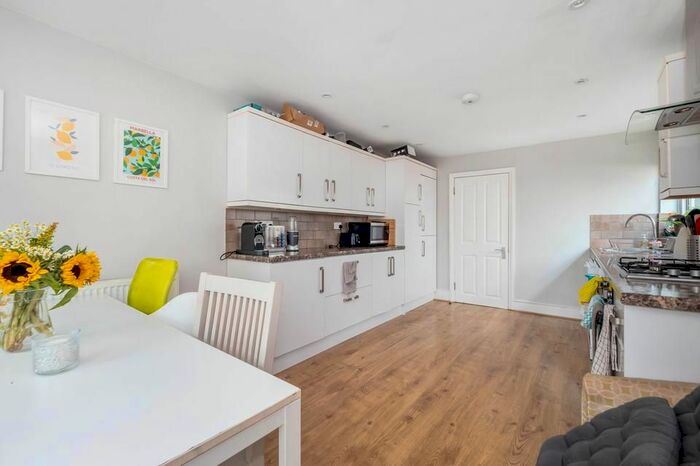 4 Bedroom Terraced House To Rent In Glenburnie Road, London, SW17