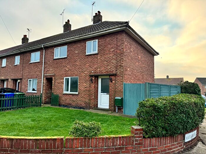 3 Bedroom End Of Terrace House To Rent In Hawthorn Avenue, Lowestoft, NR33