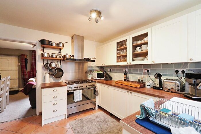 2 Bedroom Cottage For Sale In Parkside, Belper, DE56
