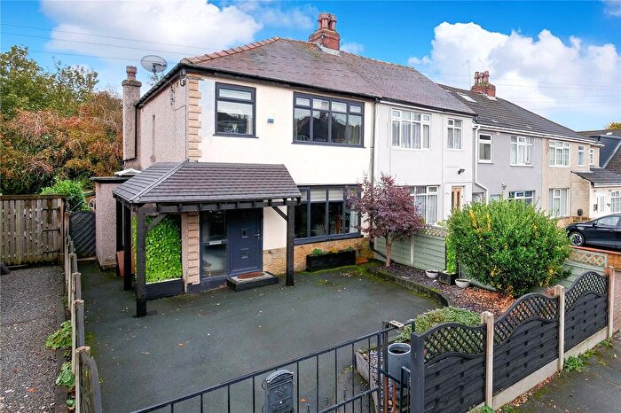 3 Bedroom End Terrace House For Sale In Woodcot Avenue, Baildon, Shipley, West Yorkshire, BD17