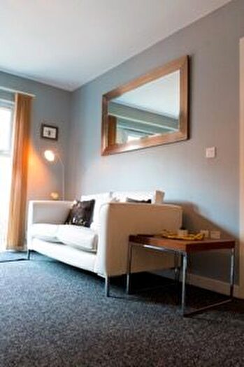 2 Bedroom Flat To Rent In Conisbrough Keep, Coventry, CV1