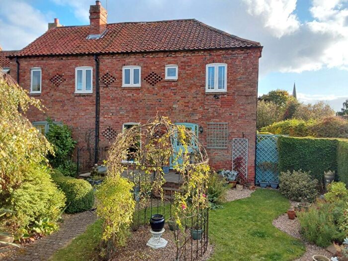4 Bedroom Barn Conversion For Sale In Low Road, Scrooby, Doncaster, DN10