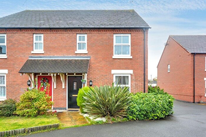 3 Bedroom Semi Detached House For Sale In Circuit Drive, Long Eaton, NG10