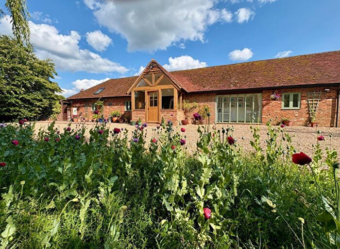 Detached House For Sale In The Old Milking Parlour, Potash Farm, Long Marston, HP23