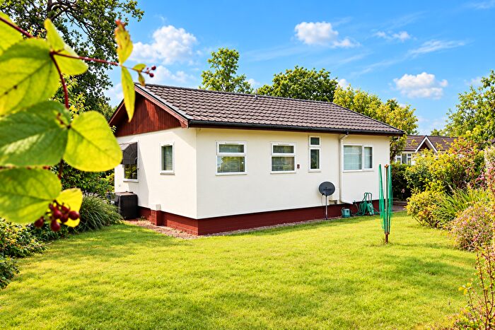 1 Bedroom Park Home For Sale In Forest Way, Bracknell, RG42