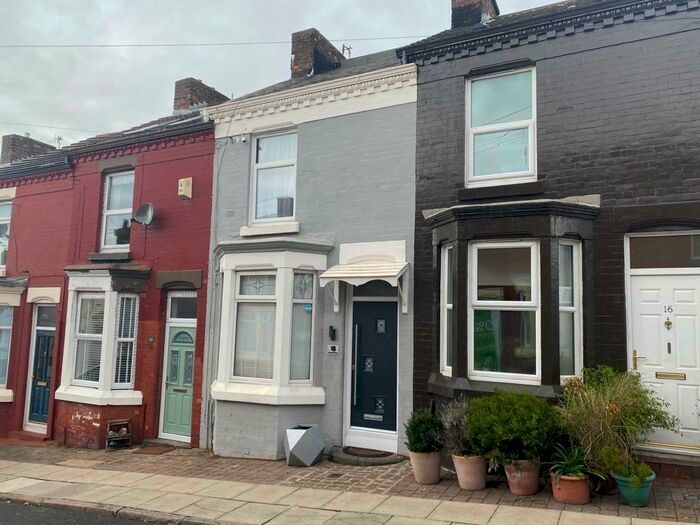 3 Bedroom House To Rent In Malwood Street, Liverpool, L8