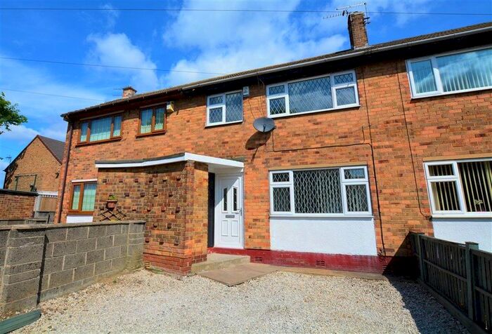 3 Bedroom Terraced House To Rent In Simpsons Lane, Knottingley, WF11