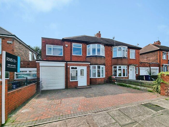 4 Bedroom Semi-Detached House For Sale In Mill Hill Road, East Denton, NE5