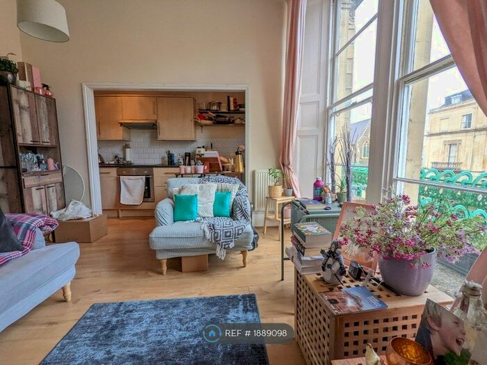 1 Bedroom Flat To Rent In Chesterfield Buildings, Bristol, BS8