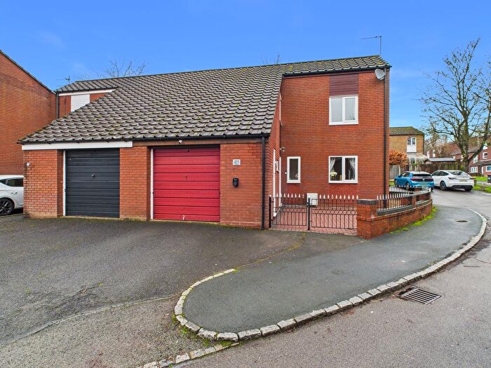 4 Bedroom End Terrace House For Sale In Dinthill, Hollinswood, Telford, Shropshire., TF3