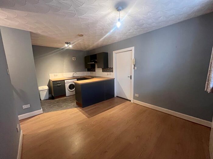 1 Bedroom Flat To Rent In Horwood Place, Mauchline, KA5