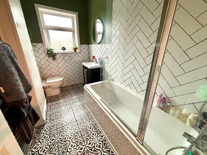 3 Bedroom Terraced House For Sale In Stanhill Lane, Oswaldtwistle, Accrington, Lancashire, BB5