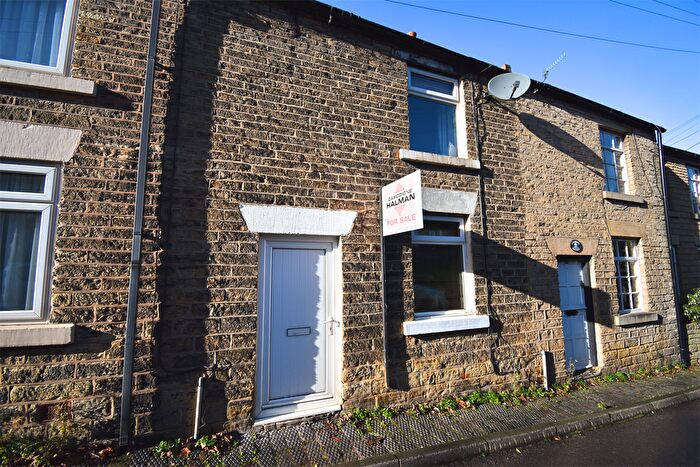 2 Bedroom Terraced House For Sale In Old Road, Whaley Bridge, High Peak, SK23