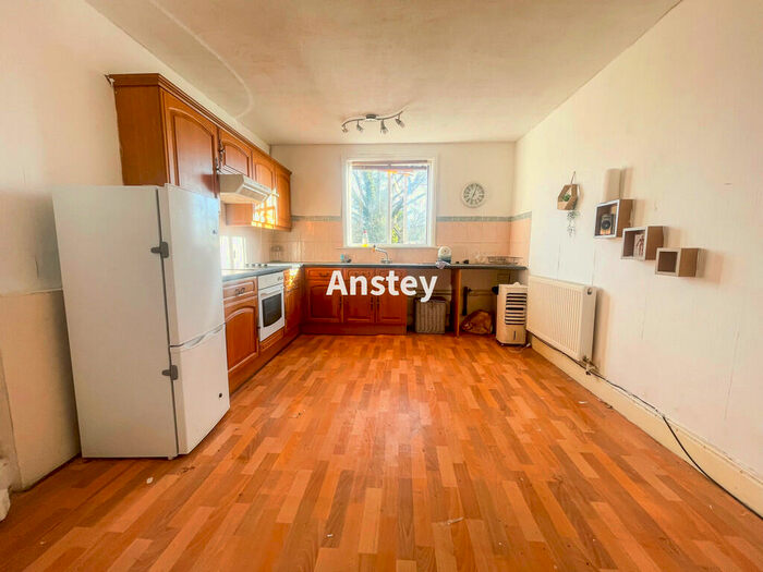 2 Bedroom Flat To Rent In Portswood Road, Southampton, SO17