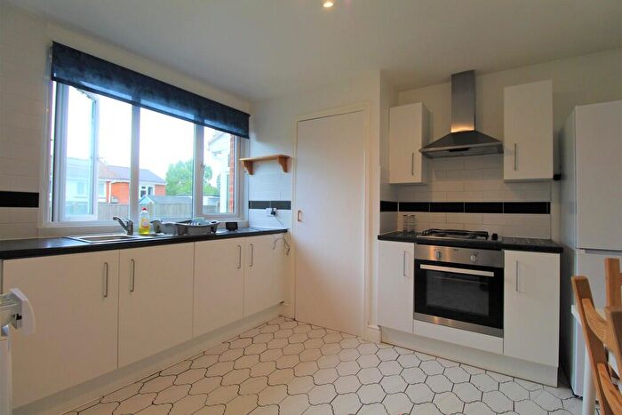 3 Bedroom Semi Detached House To Rent In Rye Close, Guildford, GU2