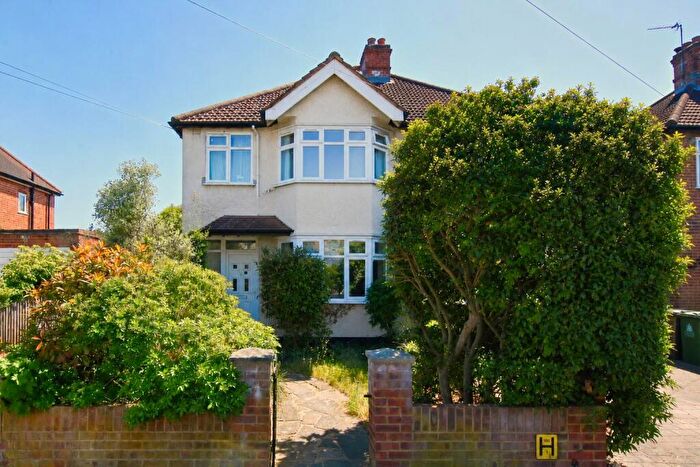 3 Bedroom Terraced House For Sale In Franks Avenue, New Malden, KT3