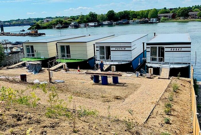 4 Bedroom Detached House To Rent In Swallow Houseboat, Whitworth Crescent, SO18