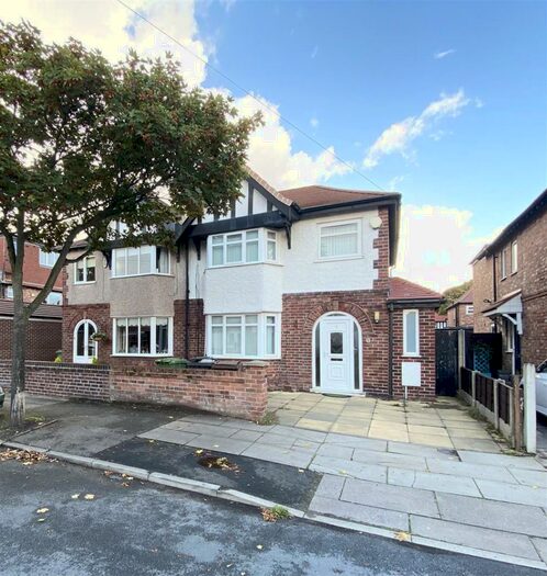 3 Bedroom Semi-Detached House To Rent In Cedar Grove, Waterloo, Liverpool, L22