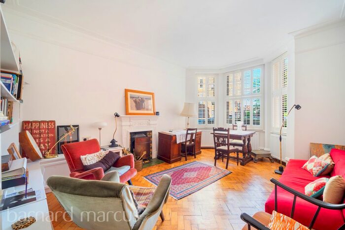 1 Bedroom Flat To Rent In Sutton Court, Fauconberg Road, London, W4