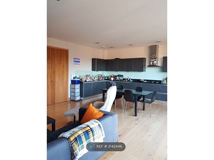 3 Bedroom Flat To Rent In Ferdinand Place, London, NW1