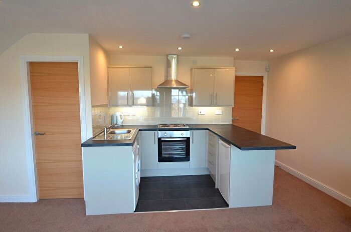 2 Bedroom Flat To Rent In Aston Park Road, Shotton, CH5