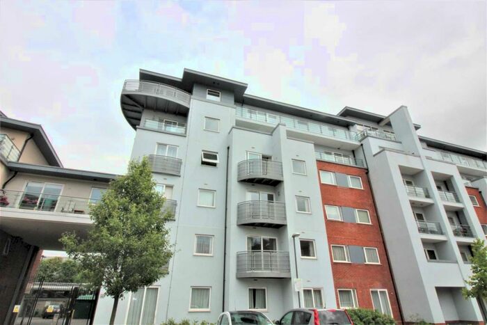 1 Bedroom Apartment To Rent In Stanton House, Aylesbury, HP21