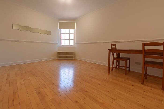 1 Bedroom Flat To Rent In Bedroom Flat St John's Wood, NW8