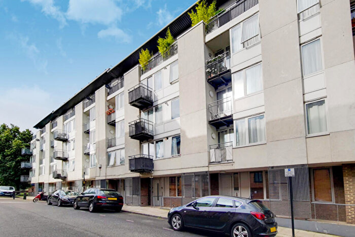 1 Bedroom Flat To Rent In Gifford Street, Kings Cross, N1