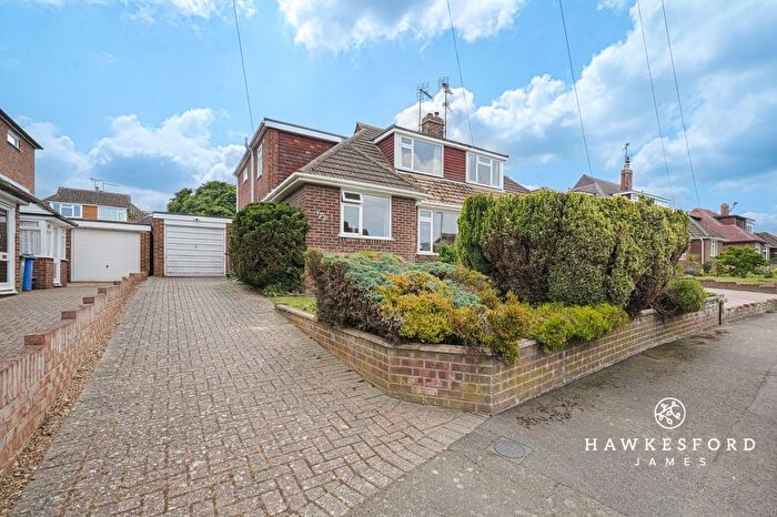 4 Bedroom Semi-Detached House For Sale In Sterling Road, Sittingbourne, ME10