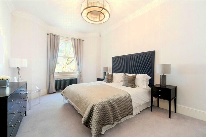 1 Bedroom Flat To Rent In Sloane Gardens, London, SW1W
