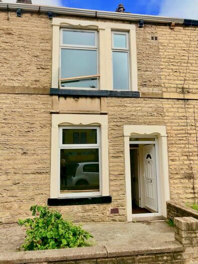 3 Bedroom Terraced House To Rent In Burnley Road, Colne, Lancashire, BB8