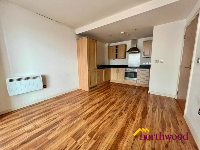 1 Bedroom Flat To Rent In Bromsgrove Street, City Centre, Birmingham, B5