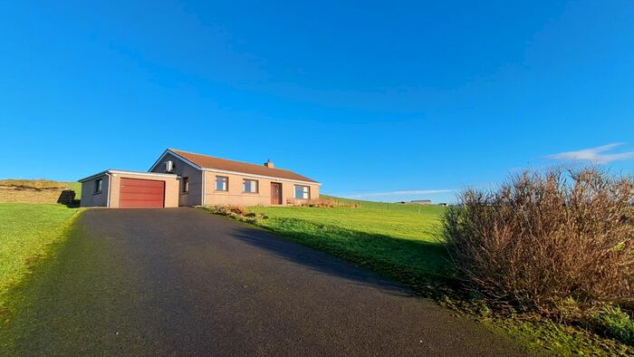 4 Bedroom Detached Bungalow For Sale In Kirbister Road, Stromness, Orkney, KW16