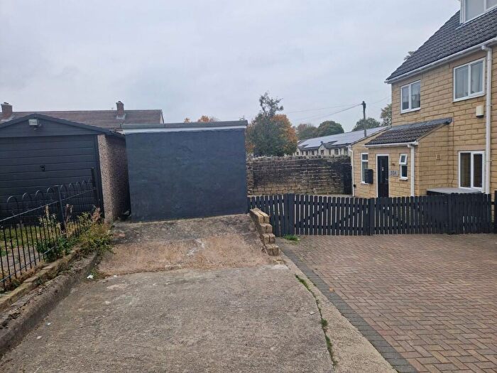 4 Bedroom Detached House For Sale In A Oakdale Close, Halifax, West Yorkshire, HX3